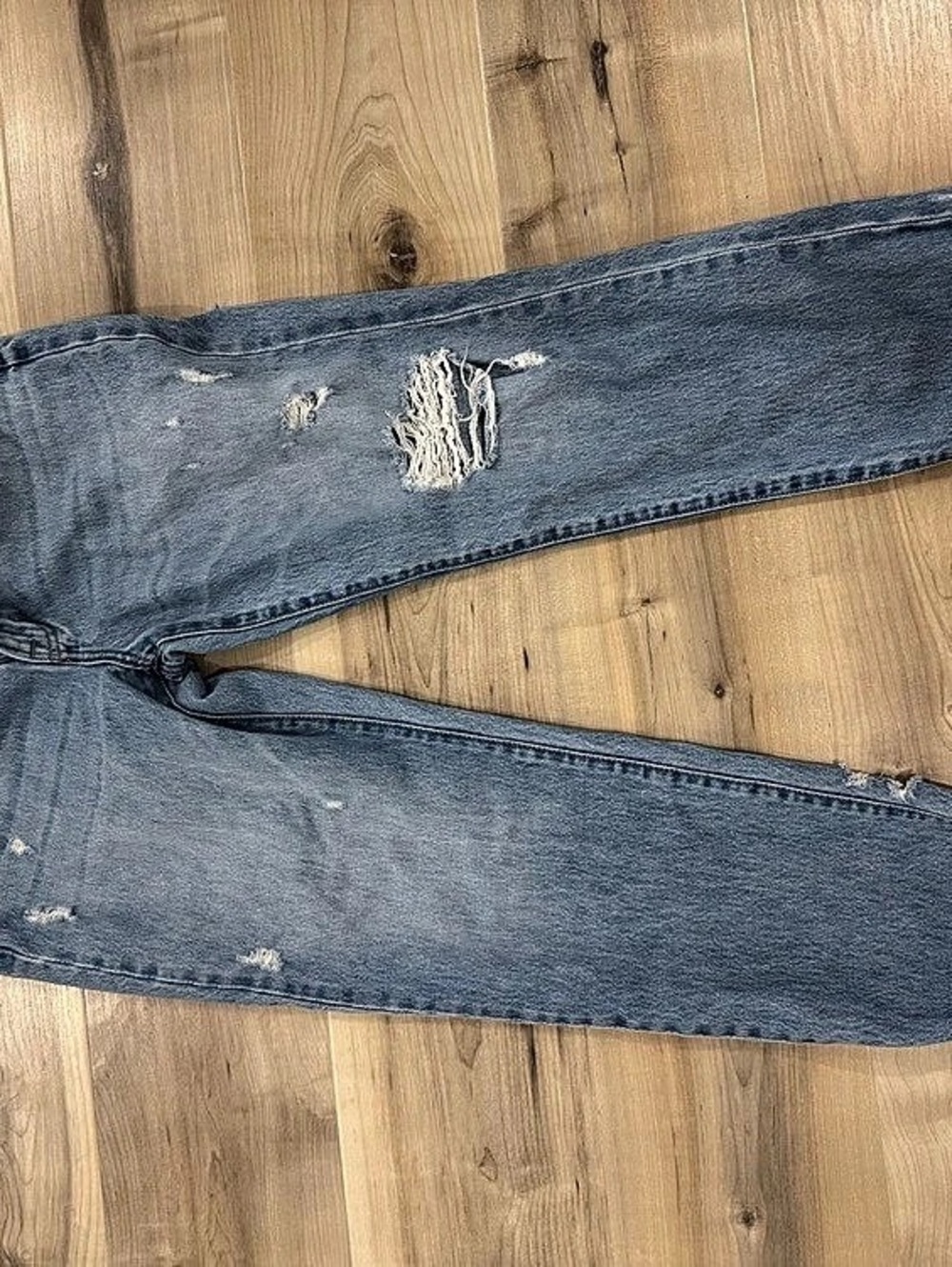 Hidden Distressed Straight Leg Jeans in Blue Waist 28